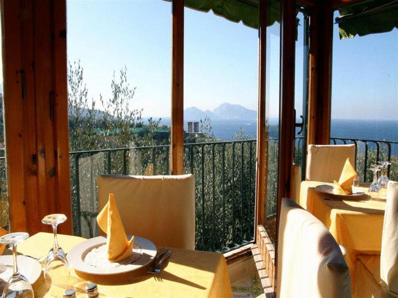 Hotel Villa Pina Antico Francischiello Massa Lubrense Exterior foto